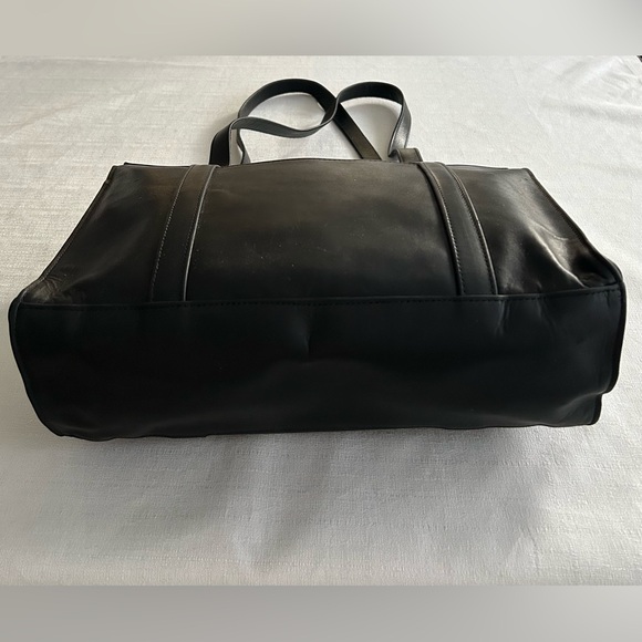 NWOT Village Tannery Design by Sevestet New York - Picture 3 of 12